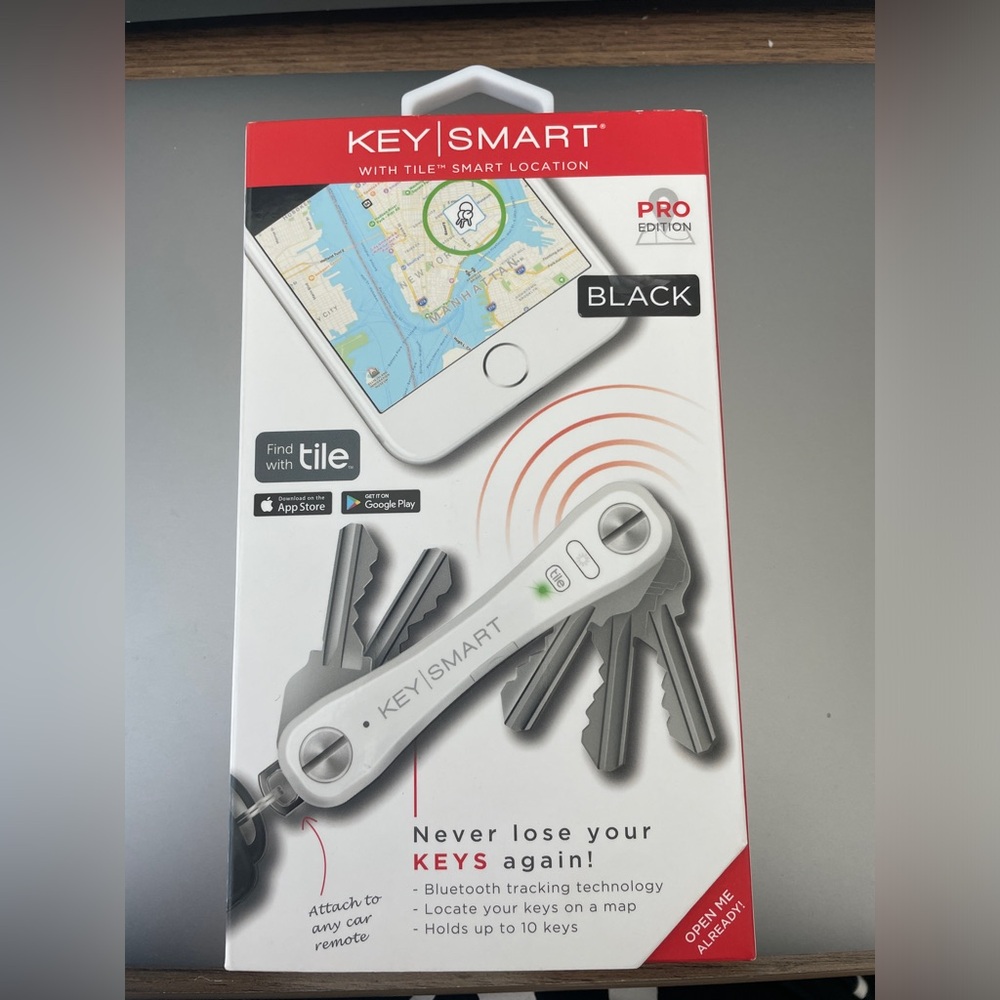 Key Smart w/ Tile Smart Location, Black